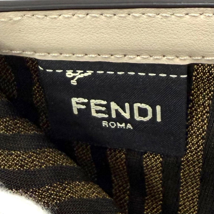 極美品★FENDI フェンディ 8M0420 FF金具 裏地ペカン レザー スモールウォレット 二つ折り財布 ベージュ ゴールド金具 伊製 箱・保存袋付