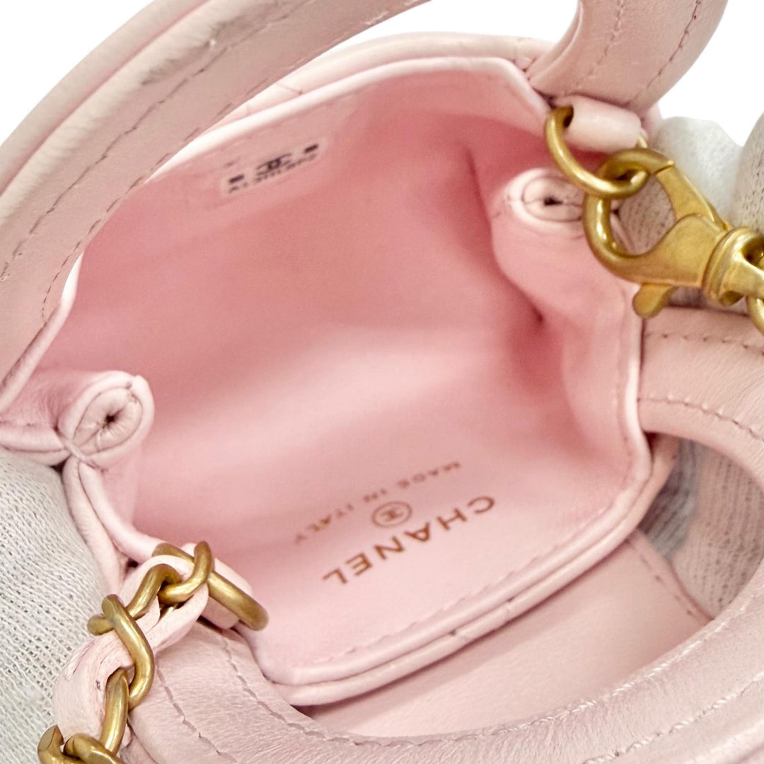 美品△CHANEL シャネル ココマーク ミニケリー マイクロ マトラッセ レザー バッグチャーム ピンク イタリア製 レディース 箱 保存袋付き