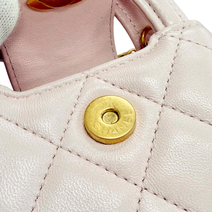 美品△CHANEL シャネル ココマーク ミニケリー マイクロ マトラッセ レザー バッグチャーム ピンク イタリア製 レディース 箱 保存袋付き