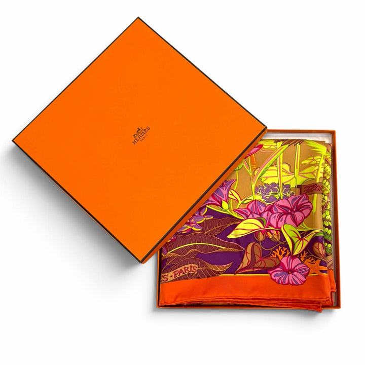 未使用品★HERMES エルメス カレ90 FLAMINGO PARTY フラミンゴパーティ シルク100％ ORANGE/BRUN/VIOLET スカーフ 仏製 箱付き
