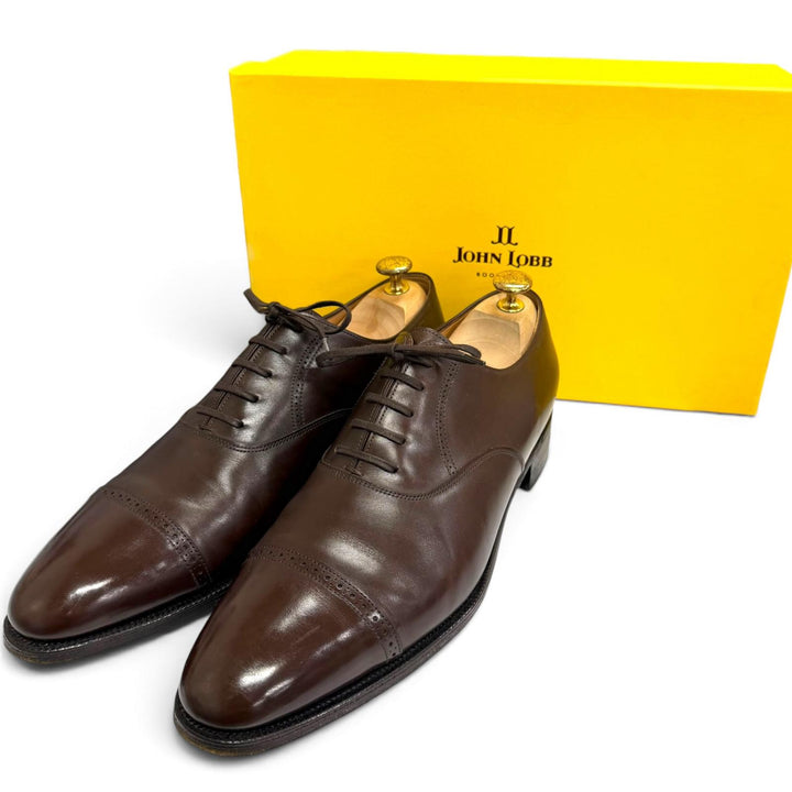 美品□John Lobb ジョンロブ フィリップ2 カーフレザー パンチドキャップトゥ 7000ラスト 黄箱 ドレスシューズ ダークオーク 9D 英国製