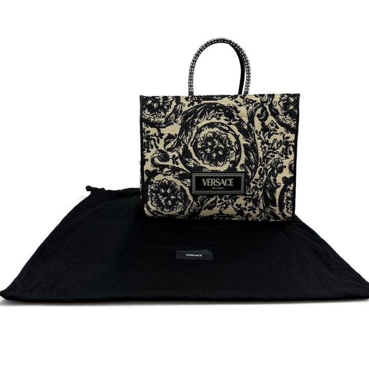 極美品☆VERSACE ヴェルサーチ 2024年製 バロッコ アテナ ラフィアバッグ トートバッグ ナチュラル ブラック イタリア製 保存袋付き