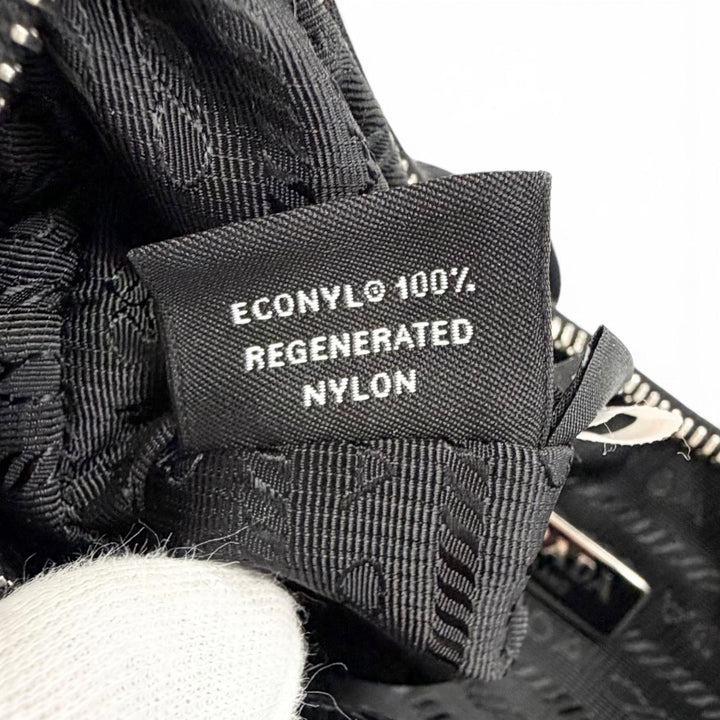 極美品△PRADA プラダ 1BH204 Re-Edition 2005 Re-Nylon トライアングルロゴ 2WAY ショルダーバッグ ポーチ付き ブラック 伊製 箱付き