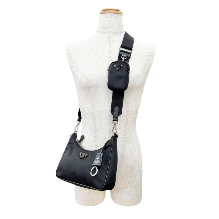極美品△PRADA プラダ 1BH204 Re-Edition 2005 Re-Nylon トライアングルロゴ 2WAY ショルダーバッグ ポーチ付き ブラック 伊製 箱付き