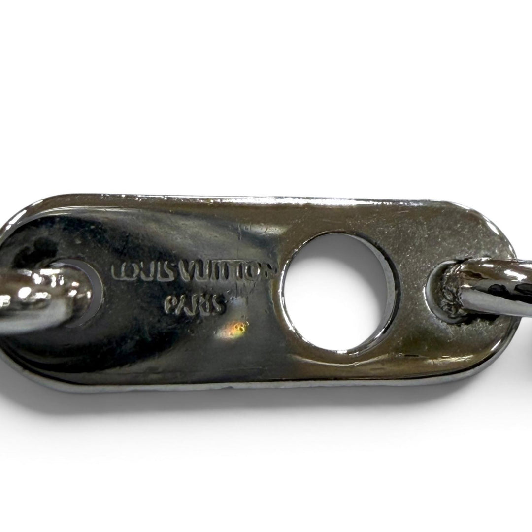 極美品▼LOUIS VUITTON ルイヴィトン 2026年製 M02739 チェーン LVユアーズ ネックレス シルバー イタリア製 メンズ 箱・保存袋付き