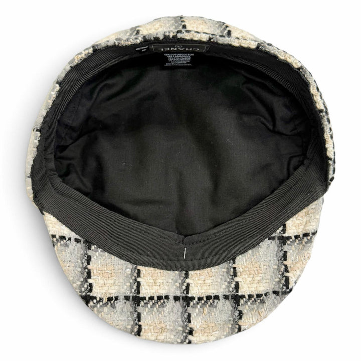良品△CHANEL シャネル 22K カシミヤ混 ココマーク金具 チェック柄 ツイード キャスケット 帽子 ベージュ ブラック M 伊製 レディース
