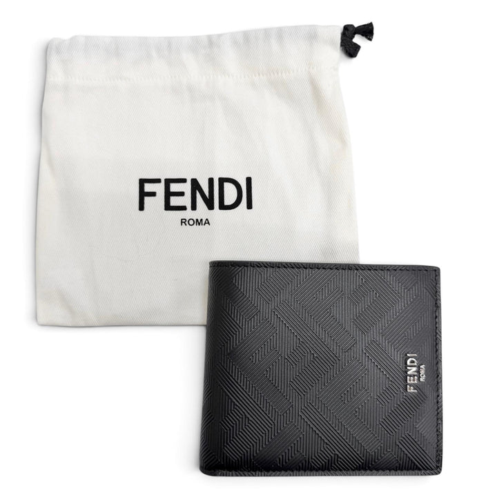 未使用△FENDI フェンディ 7M0169AJF4F19KP フェンディ シャドー カーフレザー ロゴ コンパクトウォレット 札入れ 二つ折り財布 ブラック