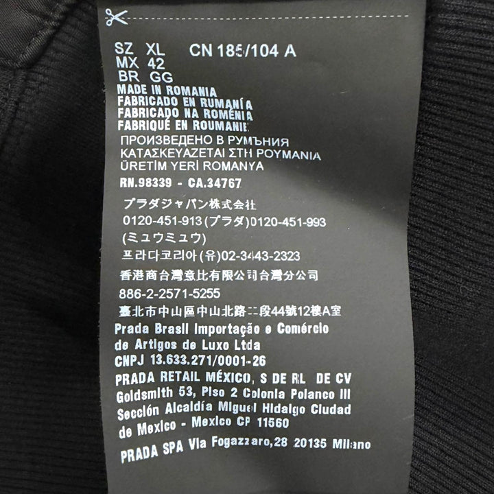 美品□PRADA プラダ 2023年製 UJL45B Re-Nylon トライアングルロゴ プルオーバーパーカー フーディー ブラック XL イタリア製 正規品