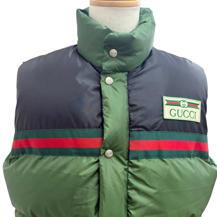 極美品□GUCCI グッチ 698713 ウェブストライプ ロゴワッペン ZIPUP ダウンベスト ジレ グリーン ブラック 44 イタリア製 正規品 メンズ