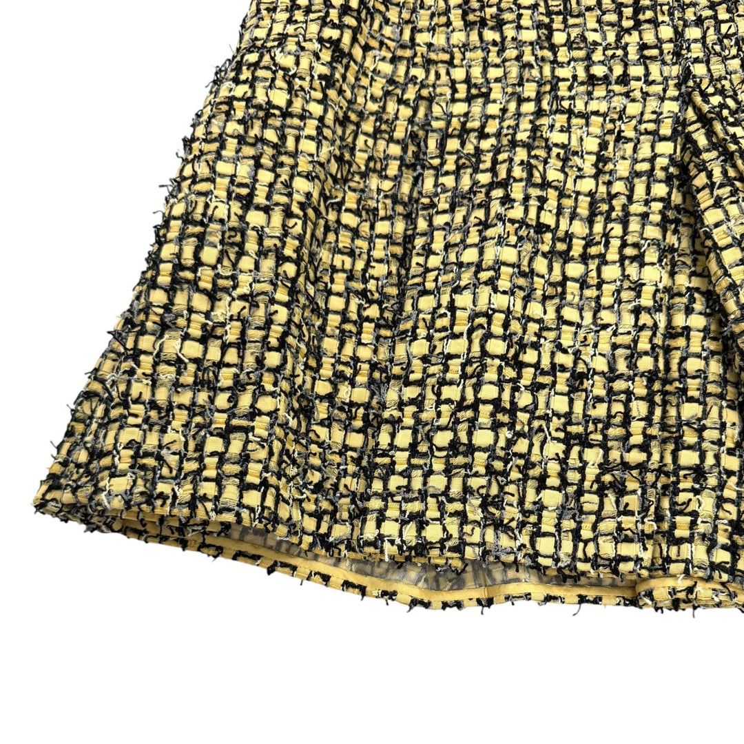 極美品★CHANEL シャネル 22P P72386V63580 ライオンボタン ツイード プリーツ ショートパンツ イエロー ネイビー 38 フランス製