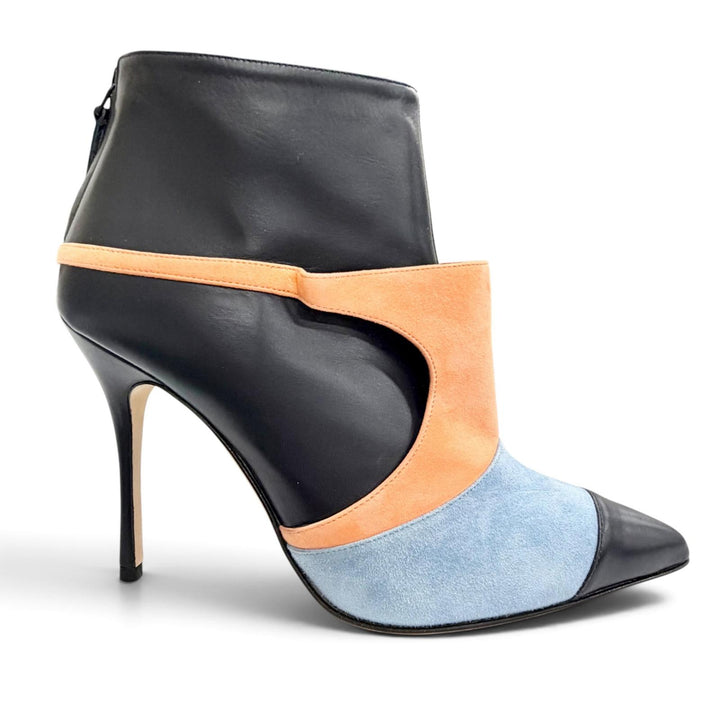 極美品△MANOLO BLAHNIK マノロブラニク NUSA レザー スウェードレザー使い バックジップ ポインテッドトゥ ブーティ 37 伊製 箱・袋付き