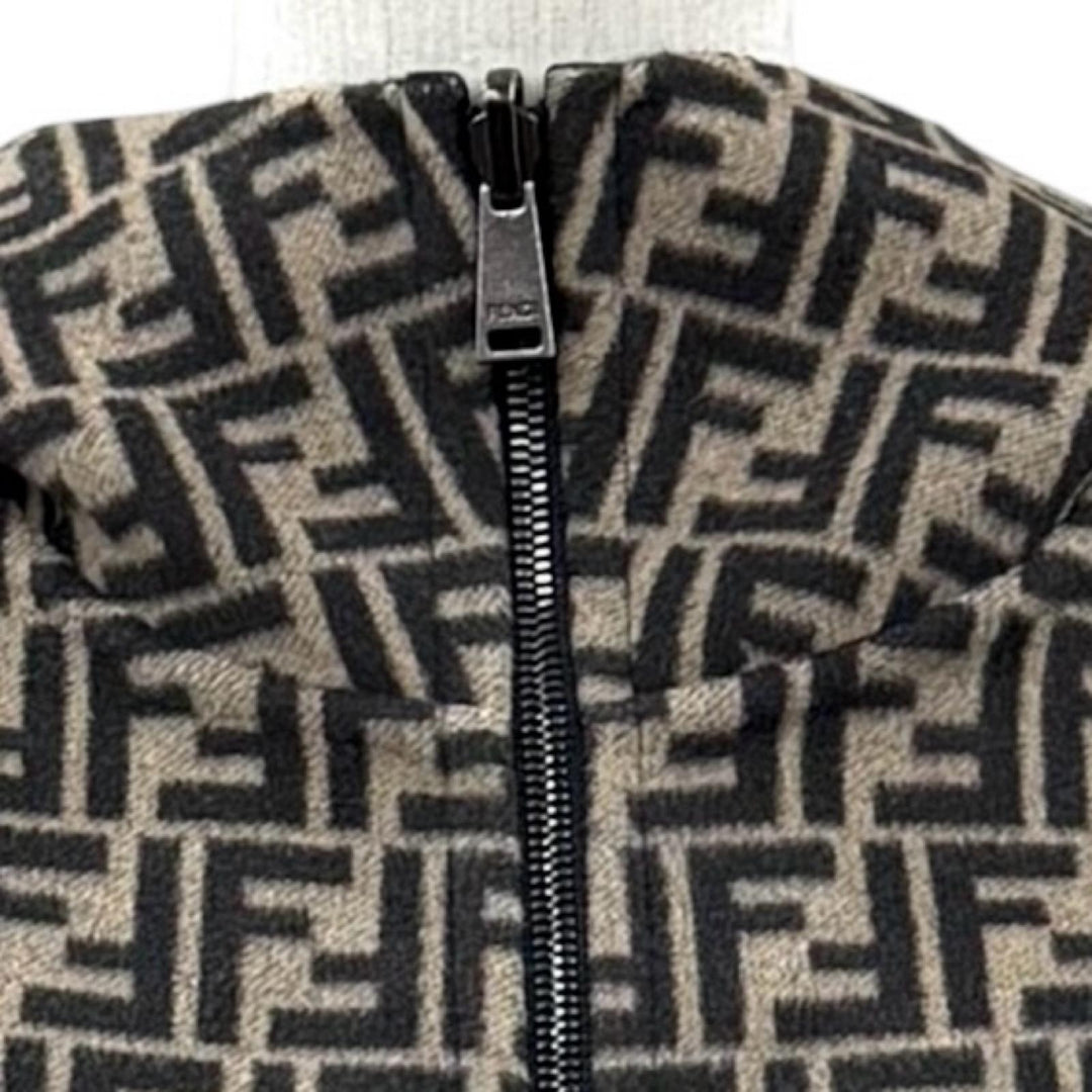 極美品★FENDI フェンディ FJ6993 ウール シルク混 リバーシブル FFロゴ クロップド ジャケット ブラック ベージュ IT 40 正規品