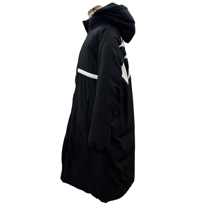 美品●GIVENCHY ジバンシィ BM00BA1255 ラバーロゴワッペン リバーシブル ジップアップ フード付 ダウンコート ブラック 50 正規品 メンズ
