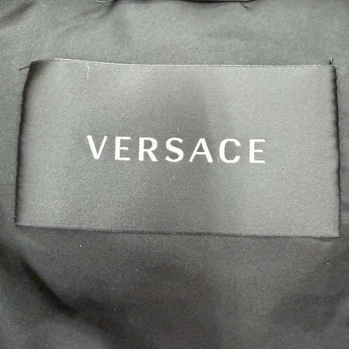 極美品☆VERSACE ヴェルサーチ A88828S メデューサ金具ベルト付 バロック ロング丈ダウンコート ブラック ゴールド 36 正規品 レディース