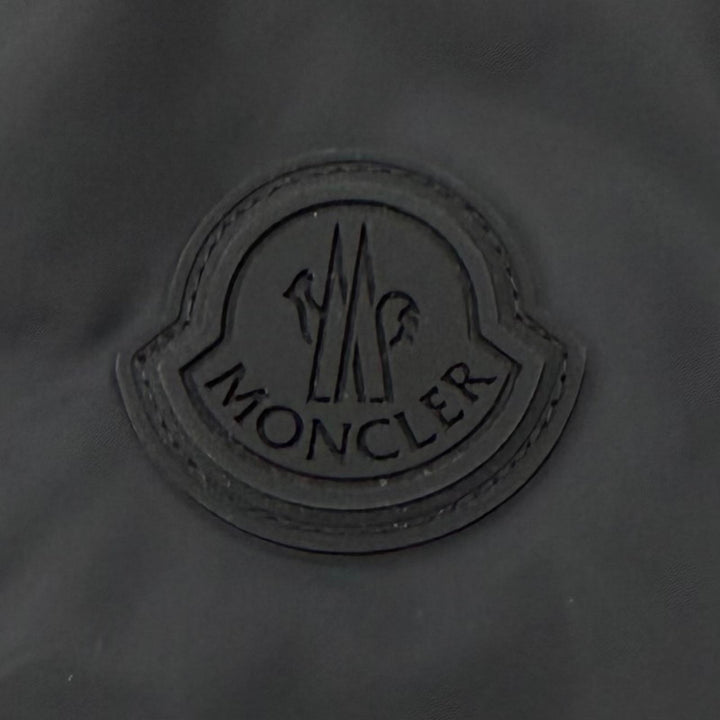 極美品▼MONCLER モンクレール 2023年製 AIRE ロゴワッペン付き フード入り ハーフジップ ジレ ダウンベスト ブラック 3 正規品 メンズ