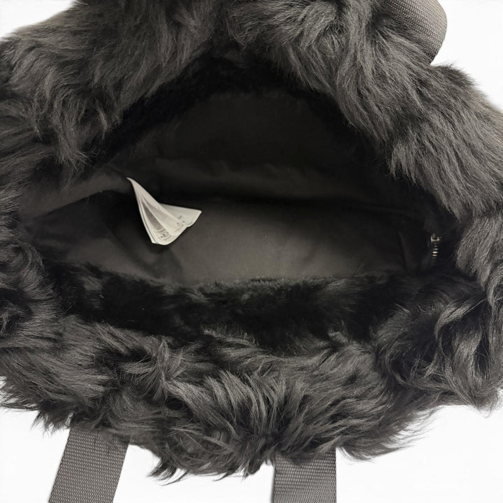 極美品□MONCLER モンクレール 2024年製 CARADOC ロゴワッペン エコファー レザー トートバッグ ブラック イタリア製 正規品 メンズ