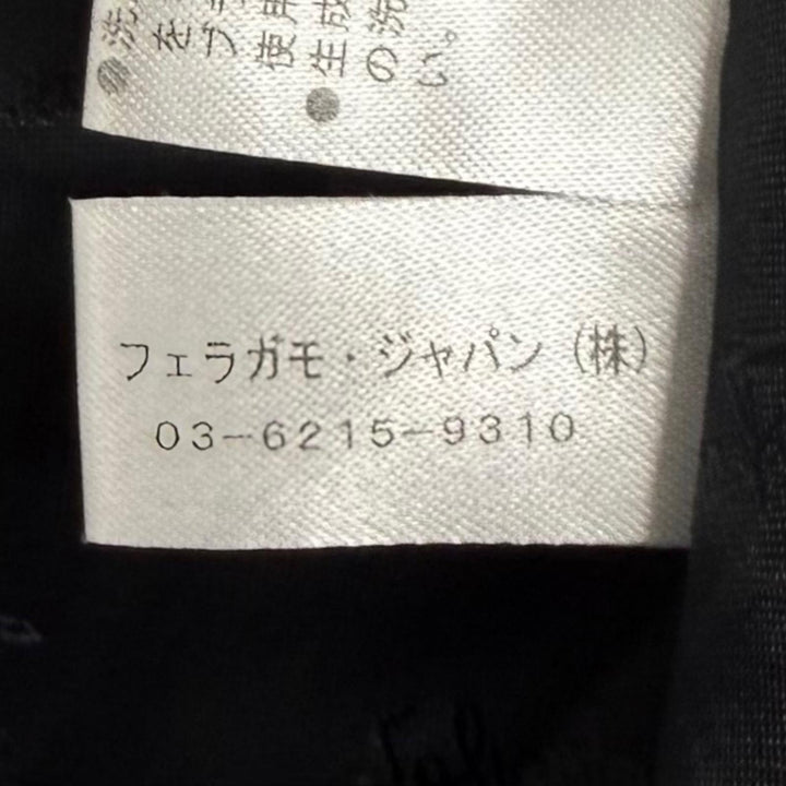 美品★Salvatore Ferragamo サルヴァトーレフェラガモ キャメル100％ ヴァラボタン スタンドカラー ロング コート ブラック 40 正規品
