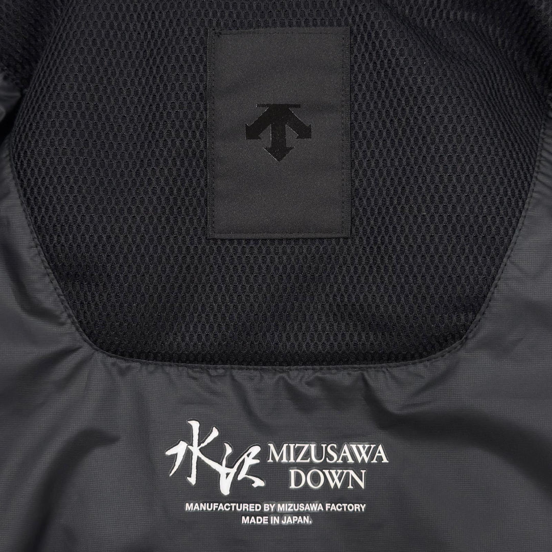 未使用品●DESCENTE ALLTERRAIN　MIZUSAWA DOWN デサントオルテライン 水沢ダウン DX-G2674RL AMBIT ダウンジャケット L 日本製 正規品