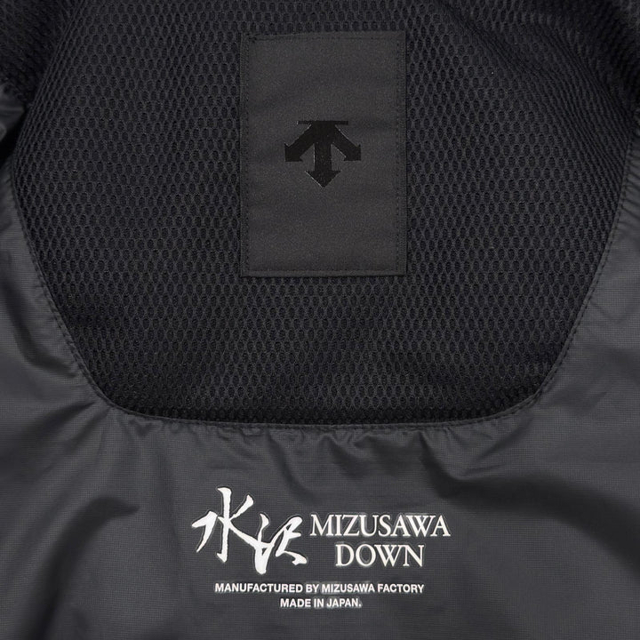 未使用品●DESCENTE ALLTERRAIN　MIZUSAWA DOWN デサントオルテライン 水沢ダウン DX-G2674RL AMBIT ダウンジャケット L 日本製 正規品
