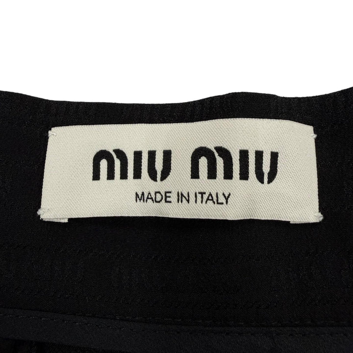 極美品☆MIUMIU ミュウミュウ 2022年製 MG2010 シルク100％ ロゴデザイン プリーツスカート ブラック 38 イタリア製 正規品 レディース