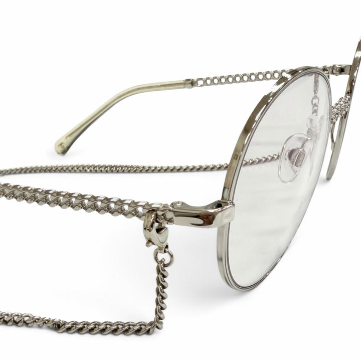 美品△CHANEL シャネル 2186 ココマーク グラスチェーン付き ラウンド メガネ 眼鏡 アイウェア シルバー 51□21 135 度なし 伊製 箱付き