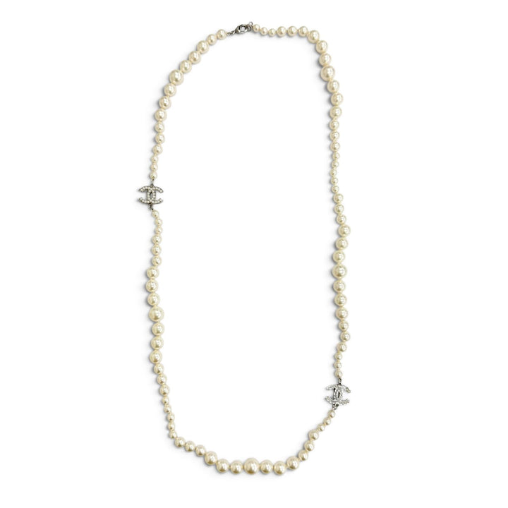 極美品△CHANEL シャネル A14V ココマーク ロング パール ネックレス ホワイト系 シルバー フランス製 レディース 保存袋付き オススメ◎