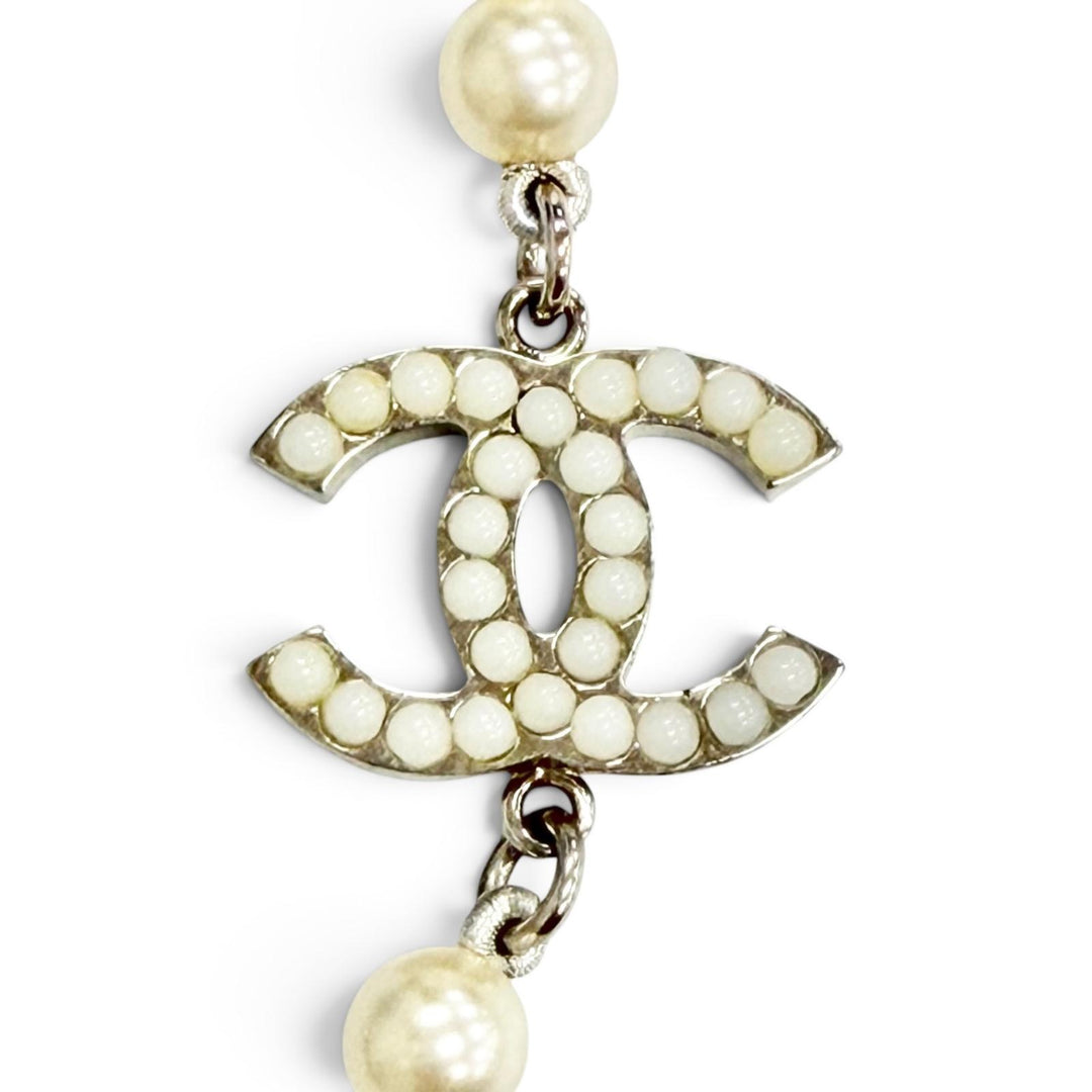 極美品△CHANEL シャネル A14V ココマーク ロング パール ネックレス ホワイト系 シルバー フランス製 レディース 保存袋付き オススメ◎