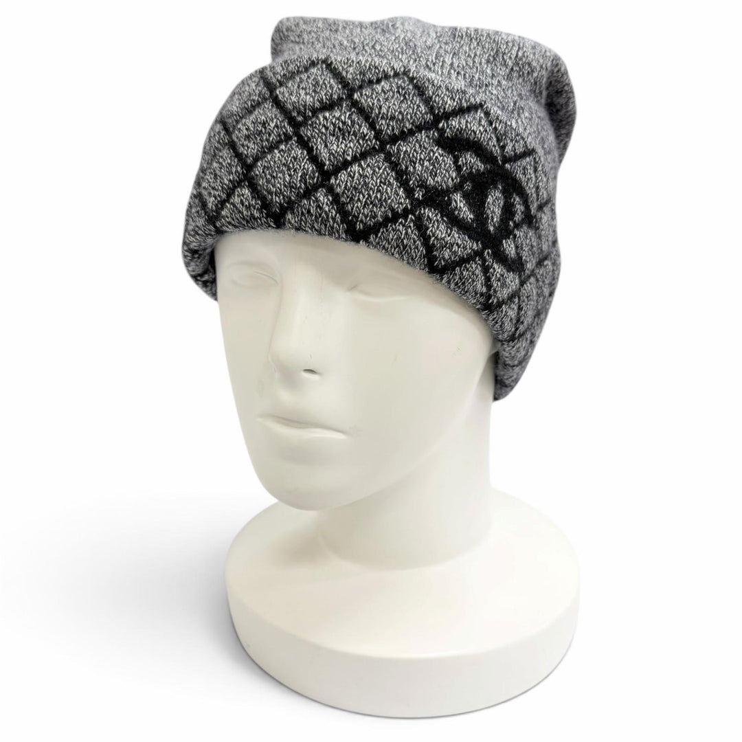 極美品△CHANEL シャネル 18A カシミヤ94% マトラッセ ココマーク ニットキャップ ニット帽 ビーニー グレー 正規品 レディース メンズ可