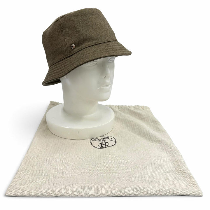 極美品★HERMES エルメス カシミヤ100％ セリエボタン バケットハット 帽子 ハット カーキ 57 フランス製 正規品 レディース 保存袋付き
