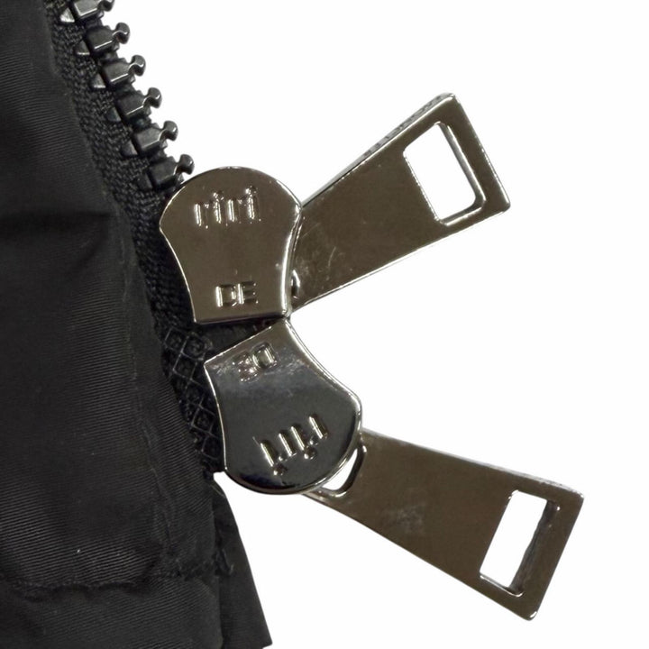 良品★MONCLER モンクレール CHONDRILLE ロゴワッペン・フード付 比翼仕立て ダウンコート ダウンジャケット 黒 1 正規品 レディース