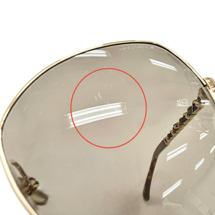 美品△CHANEL シャネル 4274-Q ロゴチェーン付き ココマーク バタフライシェイプ サングラス ゴールド ブラウン系 59□16 135 デモレンズ