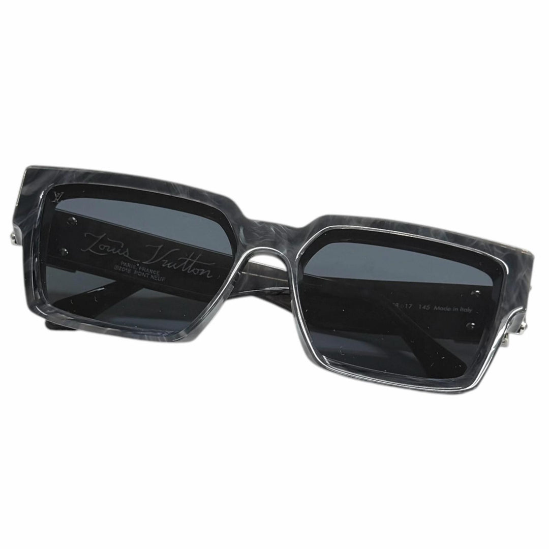 極美品□LOUIS VUITTON ルイヴィトン Z1326E 1.1 ミリオネア スクエア サングラス グリ 58□17-145 デモレンズ イタリア製 保存袋付き