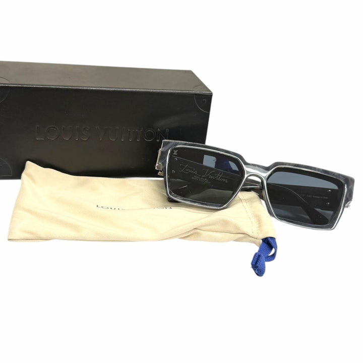 極美品□LOUIS VUITTON ルイヴィトン Z1326E 1.1 ミリオネア スクエア サングラス グリ 58□17-145 デモレンズ イタリア製 保存袋付き