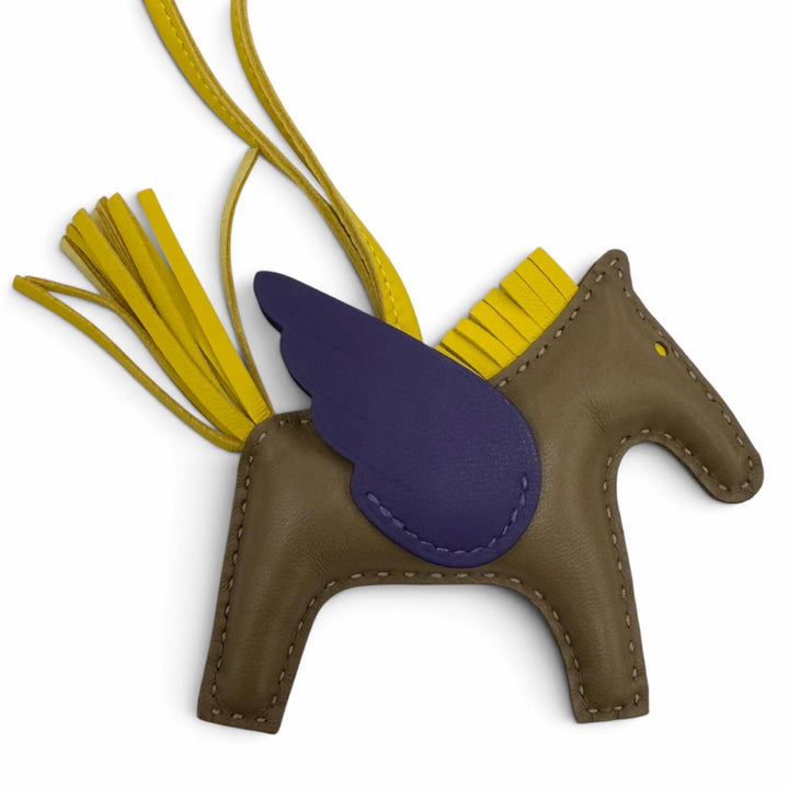 極美品☆HERMES エルメス ロデオチャーム ペガサスPM アニョーミロ スイフト エトゥープ/ジョーヌナプル/パープル バッグチャーム G刻印