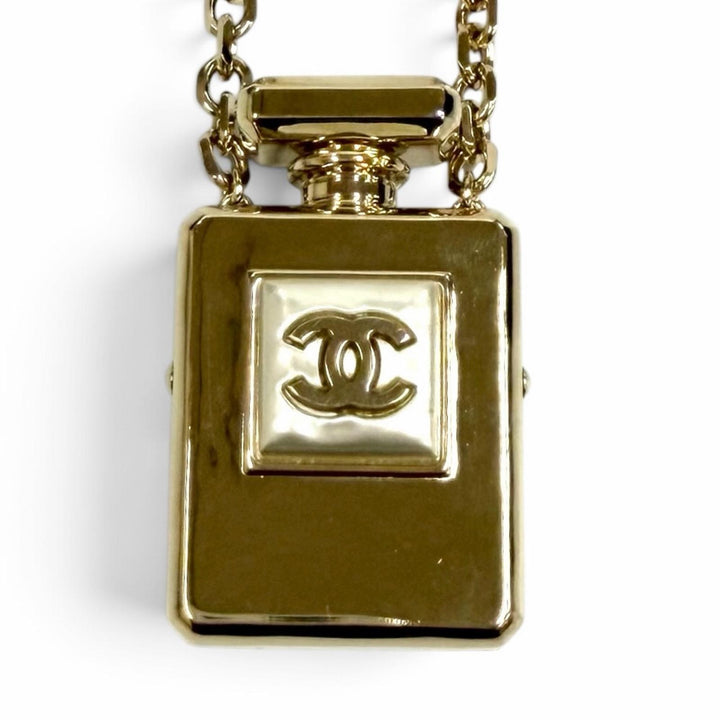 極美品★CHANEL シャネル B22S ココマーク パフュームボトル ロケットペンダント ネックレス ゴールド ホワイト イタリア製 箱・保存袋付