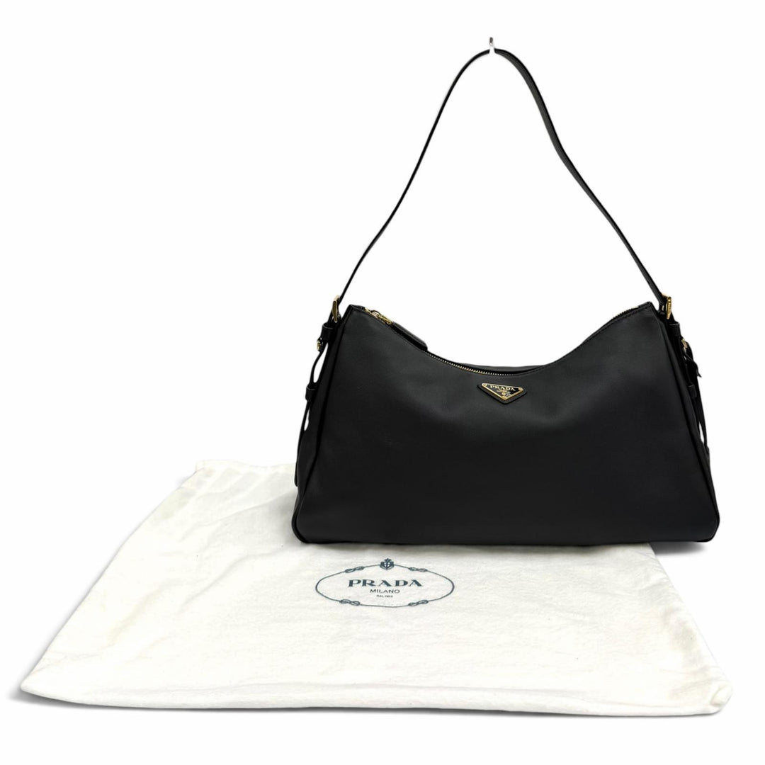 極美品★PRADA プラダ 1BC228 プラダ エメ ラージ ソフトグレインレザー ショルダーバッグ トライアングルロゴ 定価539000円 保存袋付き