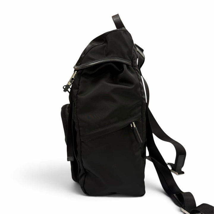 美品▼PRADA プラダ 1BZ039 ナイロン レザー トライアングルロゴ 三角プレート バックパック リュックサック デイパック ブラック 袋付き