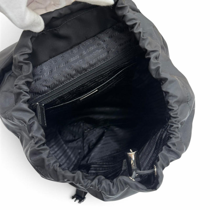 美品▼PRADA プラダ 1BZ039 ナイロン レザー トライアングルロゴ 三角プレート バックパック リュックサック デイパック ブラック 袋付き