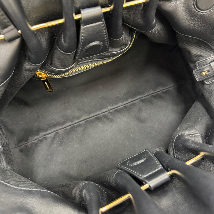 美品☆FERRAGAMO フェラガモ 219960 ガンチーニ ソフトバッグ M ラムナッパレザー 2WAYショルダーバッグ トートバッグ 黒 定価396000円