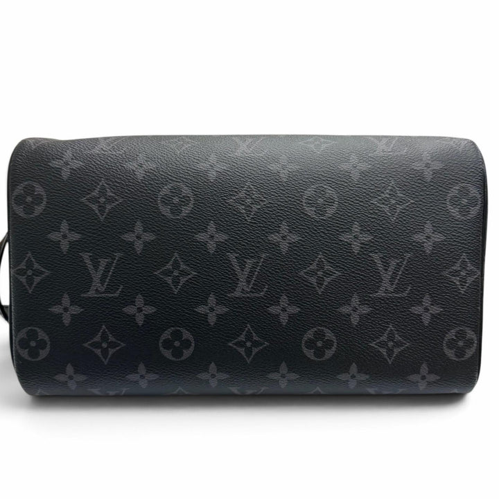 極美品□LOUIS VUITTON ルイヴィトン M46354 ドップ・キット モノグラムエクリプス トラベルポーチ セカンドバッグ ブラック フランス製
