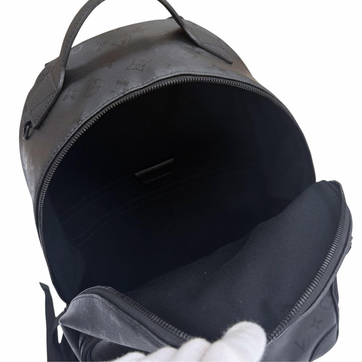 極美品▼LOUIS VUITTON ルイヴィトン M26765 モノグラム ミッドナイト ディスカバリー カーゴ バックパック デイパック 定価502700円