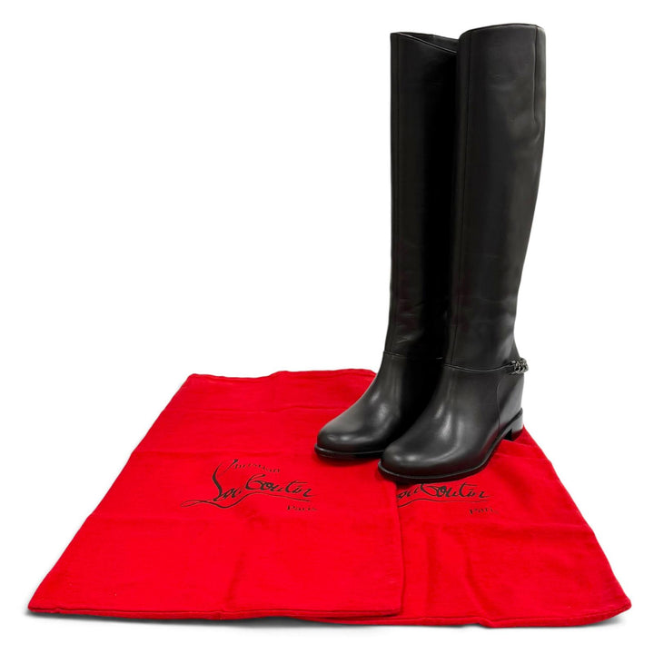 未使用品★Christian Louboutin クリスチャンルブタン 3130073 CATE BOOT FLAT CALF チェーン装飾 レザー ロングブーツ 38.5 保存袋付