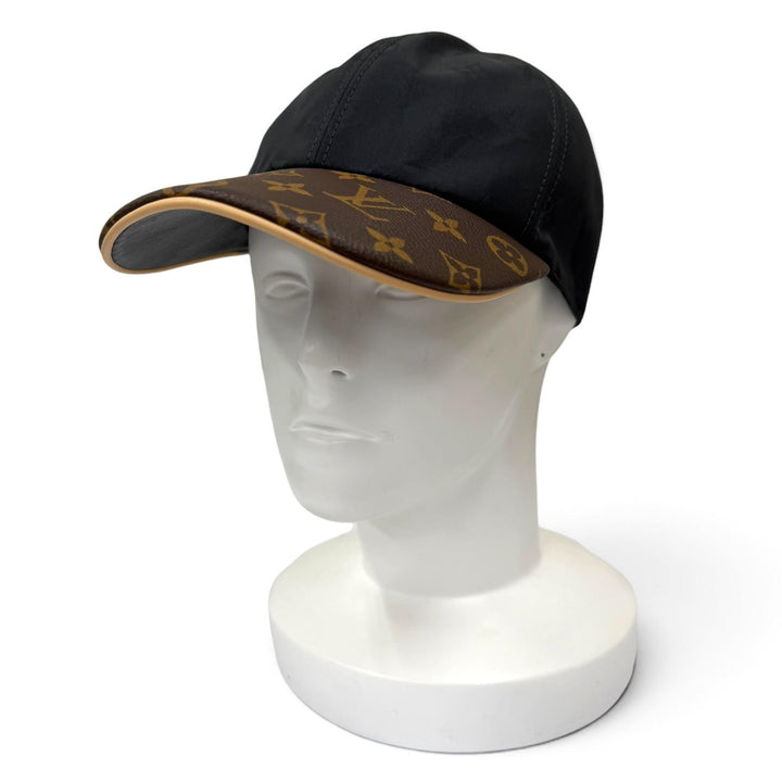 美品▼LOUIS VUITTON ルイヴィトン 2024年製 M76528 LV ゲットレディー 裏地シルク100% モノグラム キャップ ブラック 正規品 レディース