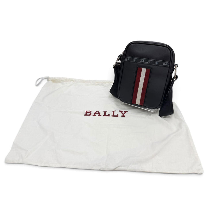 極美品▼BALLY バリー Heyot レザー 2WAY クロスボディバッグ ショルダーバッグ ブラック シルバー金具 ブルガリア製 メンズ 保存袋付き