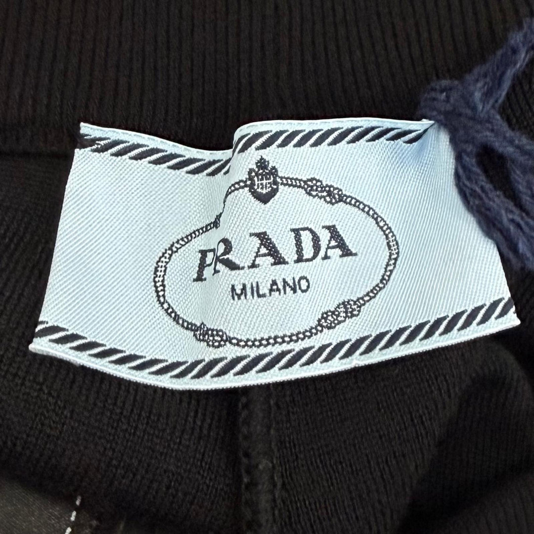 未使用品★PRADA プラダ 22225 ウール混 トライアングルロゴプレート ニットパンツ ボトムス ブラック 38 イタリア製 正規品 レディース