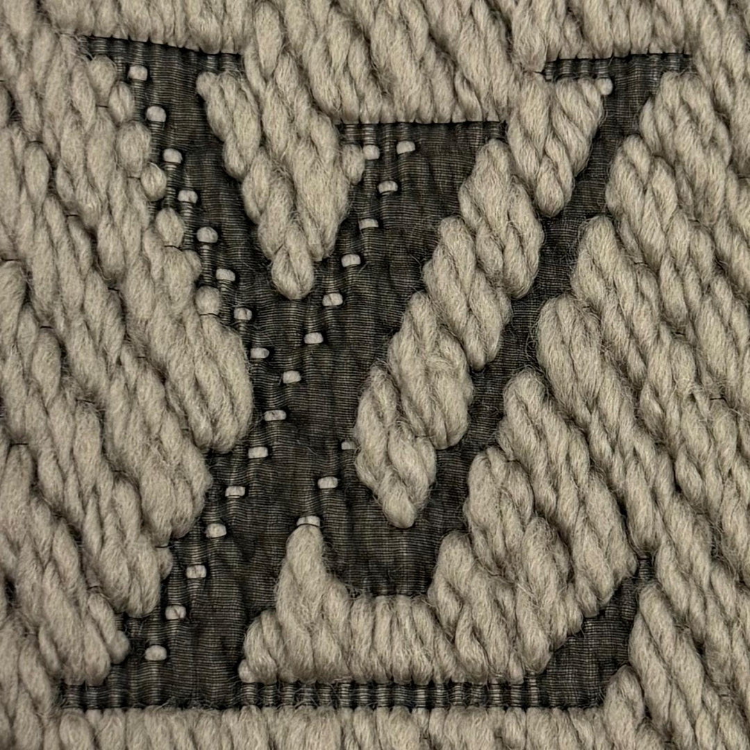 美品▼LOUIS VUITTON ルイヴィトン 413287 エシャルプ ロゴマニア モノグラム ウール シルク フリンジ付き マフラー グレージュ 正規品