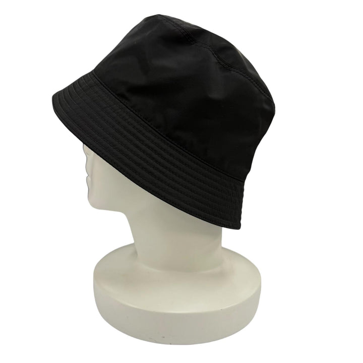 極美品☆PRADA プラダ 1HC137 トライアングルロゴプレート Re-Nylon バケットハット ブラック M イタリア製 正規品 レディース
