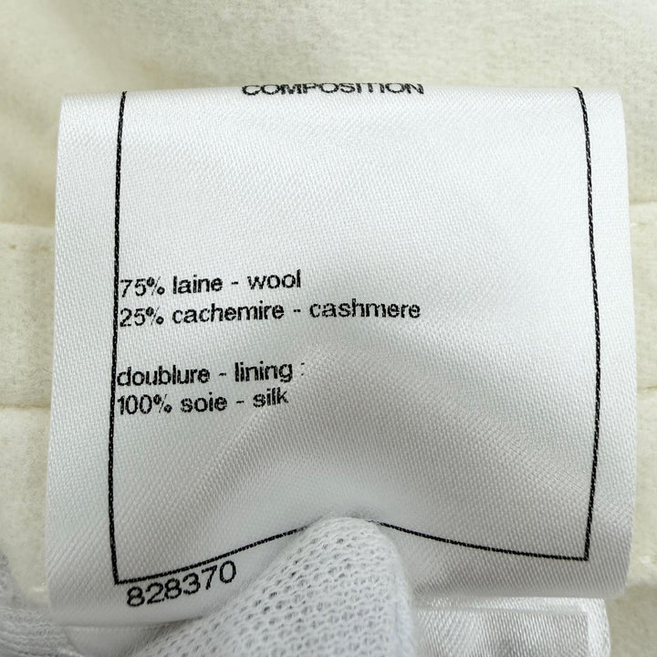 極美品☆CHANEL シャネル P57607 ウール カシミヤ ココマークボタン ロング丈 コート ホワイト 46 フランス製 正規品 レディース メンズ