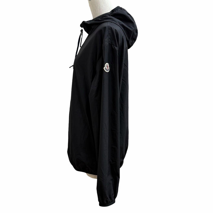 未使用品★MONCLER モンクレール 2023年製 FEGEO ロゴワッペン フード付 ZIP UP ウインドブレーカー ナイロンジャケット 黒 2 正規品