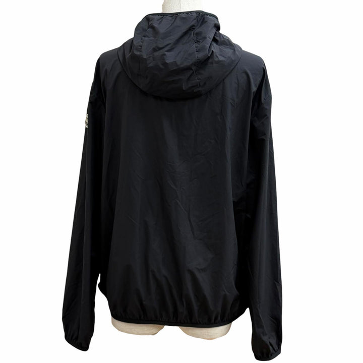 未使用品★MONCLER モンクレール 2023年製 FEGEO ロゴワッペン フード付 ZIP UP ウインドブレーカー ナイロンジャケット 黒 2 正規品